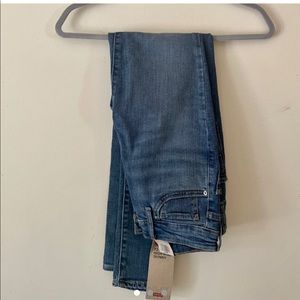LEVIS nwt jeans